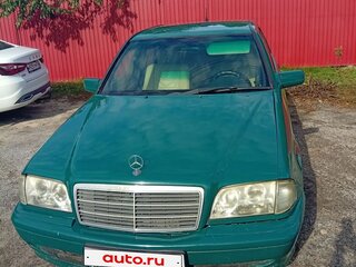 1998 Mercedes-Benz C-Класс 200 I (W202) Рестайлинг, зелёный, 350000 рублей, вид 1