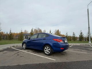 2011 Hyundai Solaris I, синий, 795000 рублей, вид 3
