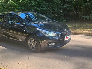2013 Kia Ceed II, чёрный, 960000 рублей, вид 2
