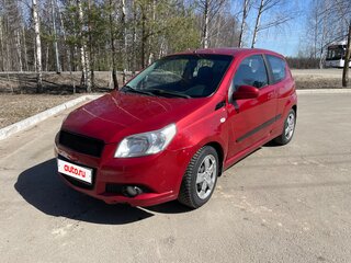 2008 Chevrolet Aveo I Рестайлинг, красный, 330000 рублей, вид 1