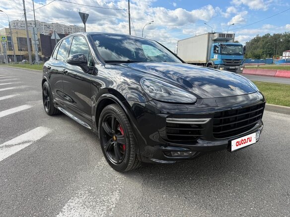 2015 Porsche Cayenne GTS II Рестайлинг (958), чёрный, 3777888 рублей
