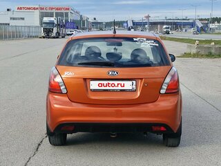 2011 Kia Rio II Рестайлинг, оранжевый, 590000 рублей, вид 4
