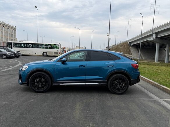2020 Audi Q3 Sportback 45 TFSI II (F3), синий - вид 8