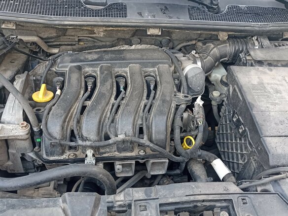 2011 Renault Fluence I, чёрный, 640000 рублей - вид 9