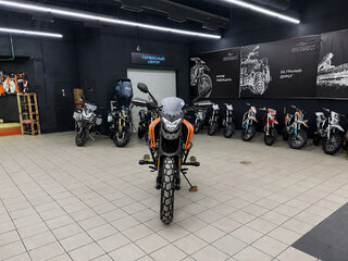 2026 Regulmoto Duke, красный, 200900 рублей, вид 3