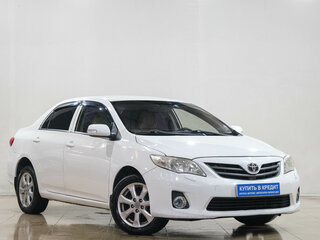 2010 Toyota Corolla X (E140, E150) Рестайлинг, белый, 849000 рублей, вид 1