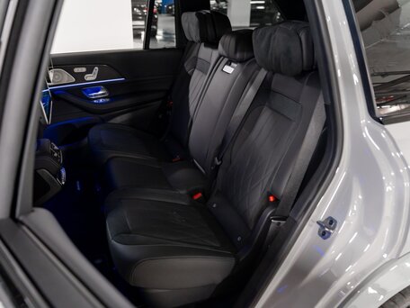 2025 Mercedes-Benz GLS AMG 63 AMG II (X167) Рестайлинг, серый, 29070000 рублей, вид 3