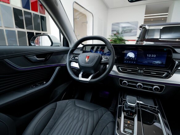2025 Hongqi HS5 I Рестайлинг, чёрный - вид 6