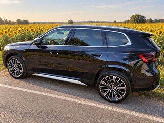 2024 BMW X1 20i xDrive III (U11/U12), чёрный, 4630000 рублей, вид 5