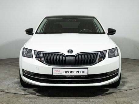 2017 Skoda Octavia III (A7) Рестайлинг, белый, 1499700 рублей, вид 2