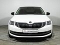 2017 Skoda Octavia III (A7) Рестайлинг, белый - вид 1
