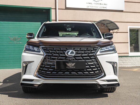 2018 Lexus LX 450d III Рестайлинг 2, белый, 8600000 рублей - вид 5