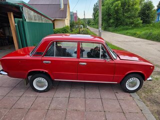 1985 Lada (ВАЗ) 2101, красный, 450000 рублей, вид 4