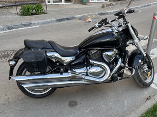 Suzuki Boulevard M90