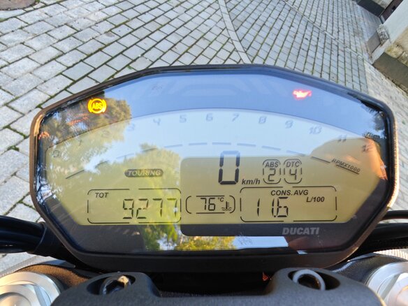 2017 Ducati Monster 821, красный, 600000 рублей - вид 6