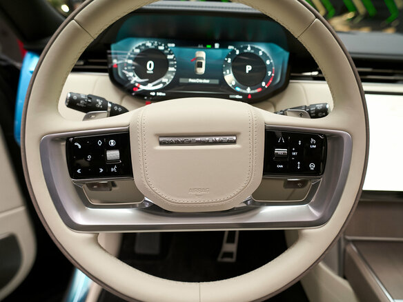 2026 Land Rover Range Rover P530 MHEV Long V, чёрный, 27950000 рублей - вид 18
