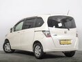 2012 Honda Freed I Рестайлинг, белый - вид 4
