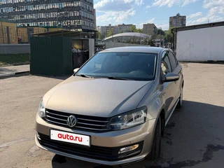 2018 Volkswagen Polo V Рестайлинг, золотистый, 1050000 рублей, вид 1