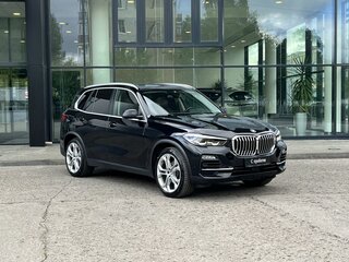 2019 BMW X5 30d IV (G05/G18), чёрный, 5399000 рублей, вид 3