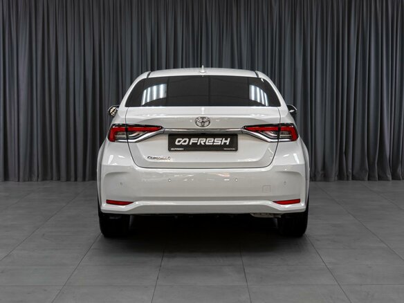 2020 Toyota Corolla XII (E210), белый, 2329000 рублей - вид 3