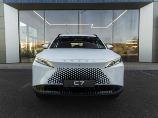 2026 Omoda C7, белый, 3499000 рублей, вид 2
