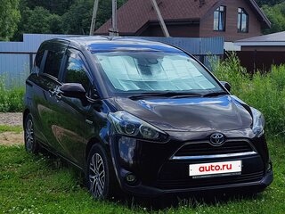 2016 Toyota Sienta II, коричневый, 1300000 рублей, вид 1