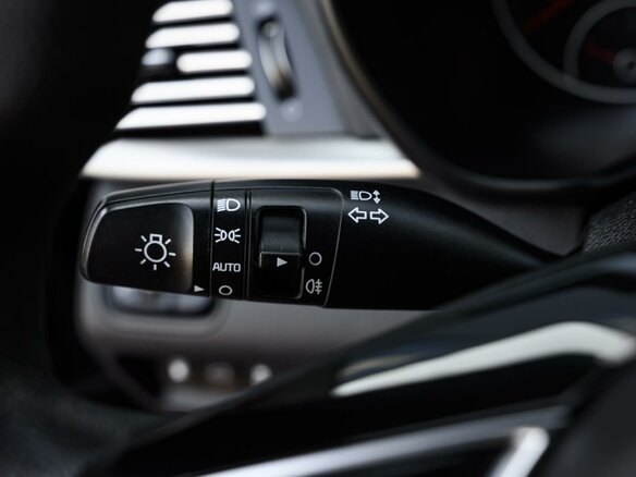 2019 Kia Optima IV Рестайлинг, чёрный, 1939000 рублей - вид 15