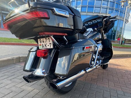2019 Harley-Davidson Electra Glide, серый, 1390000 рублей, вид 4