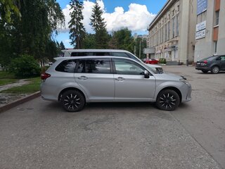 2019 Toyota Corolla Fielder XI (E160, E170) Рестайлинг 2, серебристый, 1680000 рублей, вид 4