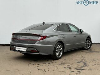 2020 Hyundai Sonata VIII (DN8), серый, 1950000 рублей, вид 5