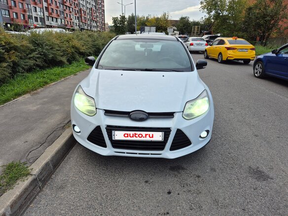 2013 Ford Focus III, белый, 600000 рублей