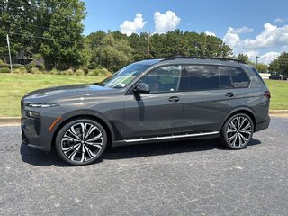 2023 BMW X7 40i I (G07) Рестайлинг, серый, 11462148 рублей, вид 4