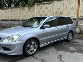 2005 Mitsubishi Lancer IX Рестайлинг, серебристый, 900000 рублей, вид 1