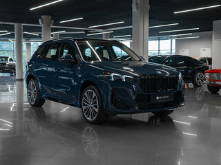 2025 BMW X1 Long 25Li xDrive III (U11/U12), синий, 5750000 рублей, вид 2