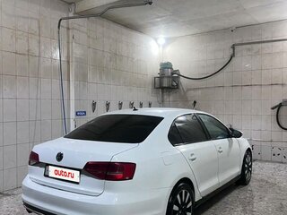 2015 Volkswagen Jetta VI, серебристый, 550000 рублей, вид 4