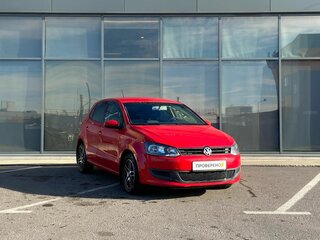 2010 Volkswagen Polo V, красный, 639000 рублей, вид 2