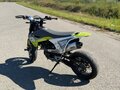 2021 Husqvarna 701 Supermoto, белый, 800000 рублей - вид 2