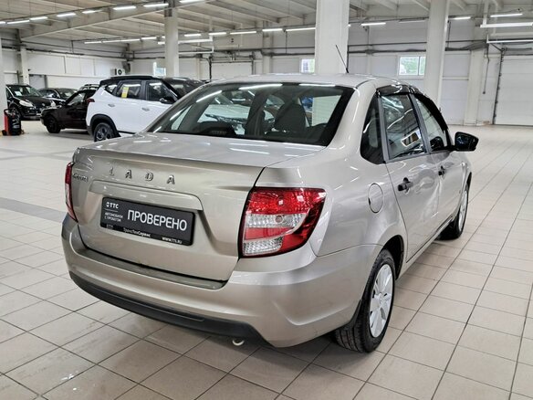 2019 Lada (ВАЗ) Granta I Рестайлинг, бежевый - вид 4