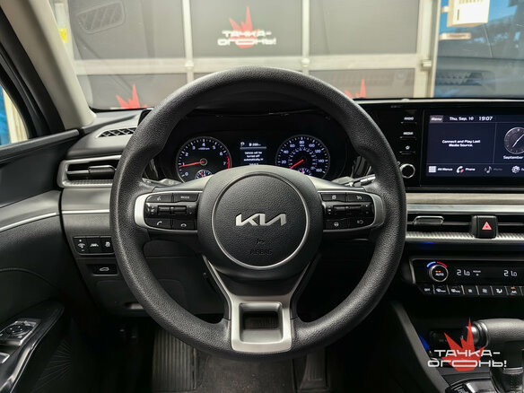 2022 Kia K5 III, серый - вид 7