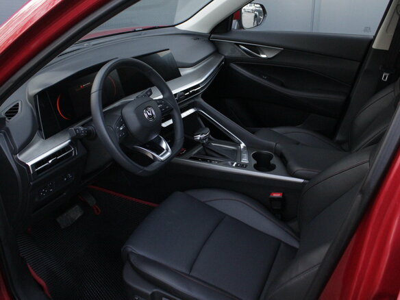 2024 Changan CS35 Plus I Рестайлинг, красный, 1995000 рублей - вид 6