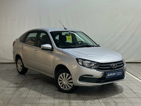 2023 Lada (ВАЗ) Granta I Рестайлинг, серебристый, 740000 рублей, вид 2