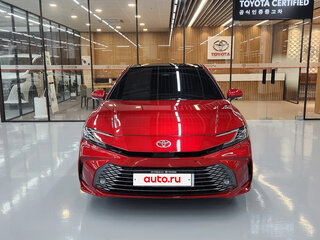 2025 Toyota Camry IX (XV80), красный, 6466027 рублей, вид 2