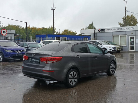 2015 Kia Rio III Рестайлинг, серый, 736000 рублей, вид 5