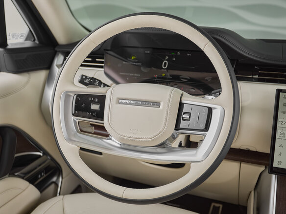2025 Land Rover Range Rover P530 MHEV V, чёрный, 31800000 рублей - вид 13