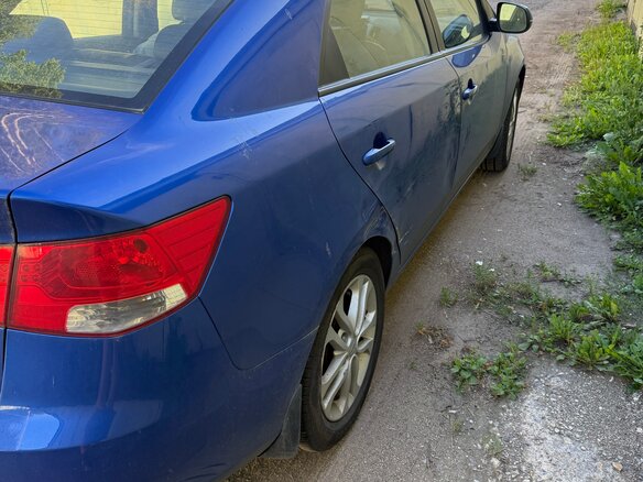 2011 Kia Cerato 5-speed II, голубой, 649999 рублей - вид 4
