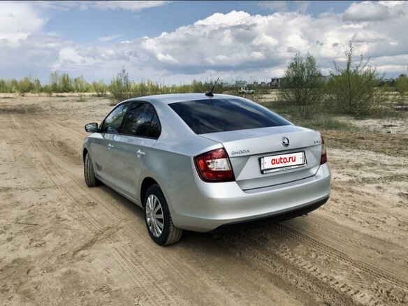 2017 Skoda Rapid I, жёлтый, 790000 рублей - вид 2