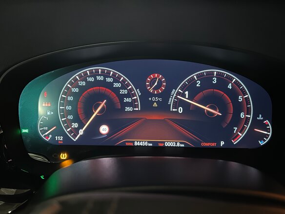 2019 BMW 5 серии 530i xDrive VII (G30/G31/G38), белый, 3750000 рублей - вид 26