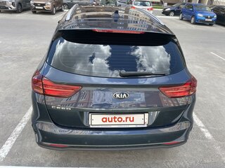 2020 Kia Ceed III, синий, 2230000 рублей, вид 5