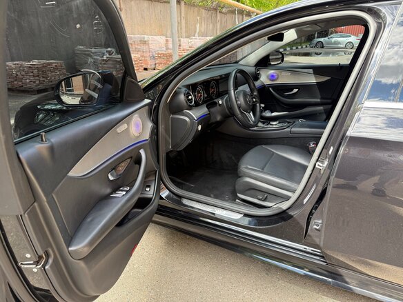 2018 Mercedes-Benz E-Класс 200 V (W213, S213, C238), чёрный - вид 16