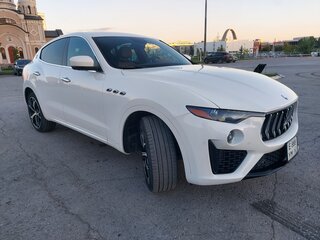 2020 Maserati Levante I, белый, 7500000 рублей, вид 4